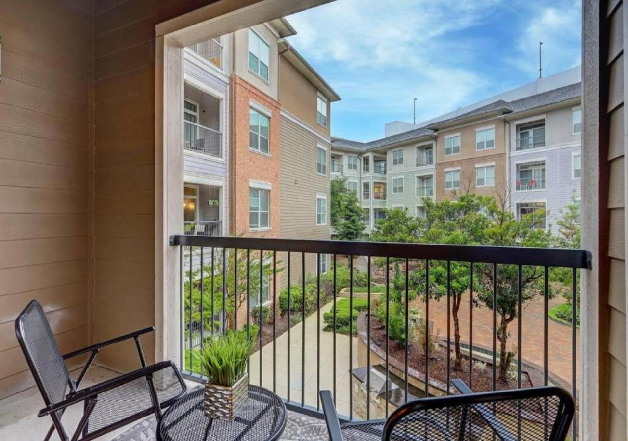 יוסטון Inviting 2Br - Gym, Pool, Biz Center & Free Parking! Walk 2 Nrg Stadium! Near Med Ctr, Galleria, & Rice Village מראה חיצוני תמונה