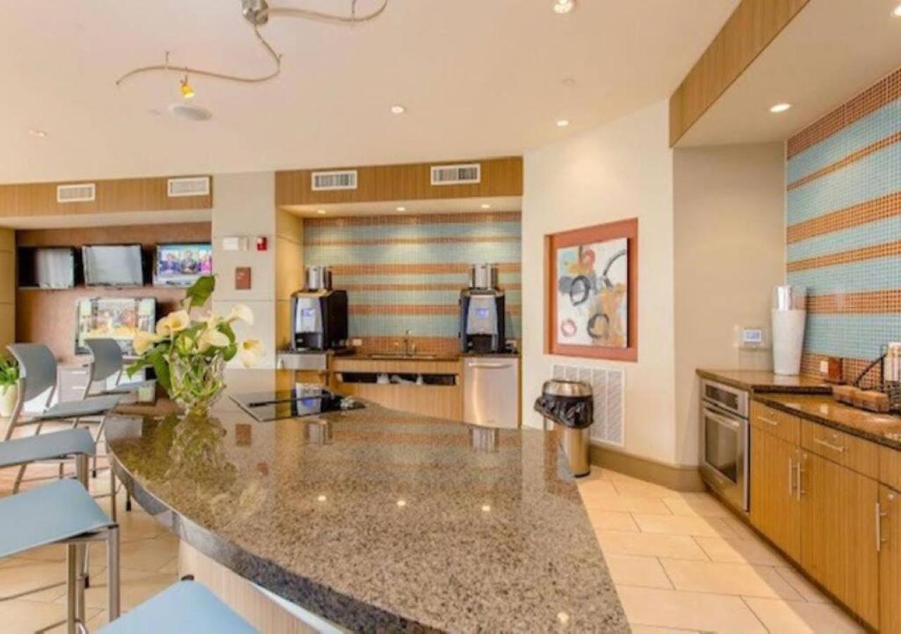 יוסטון Inviting 2Br - Gym, Pool, Biz Center & Free Parking! Walk 2 Nrg Stadium! Near Med Ctr, Galleria, & Rice Village מראה חיצוני תמונה