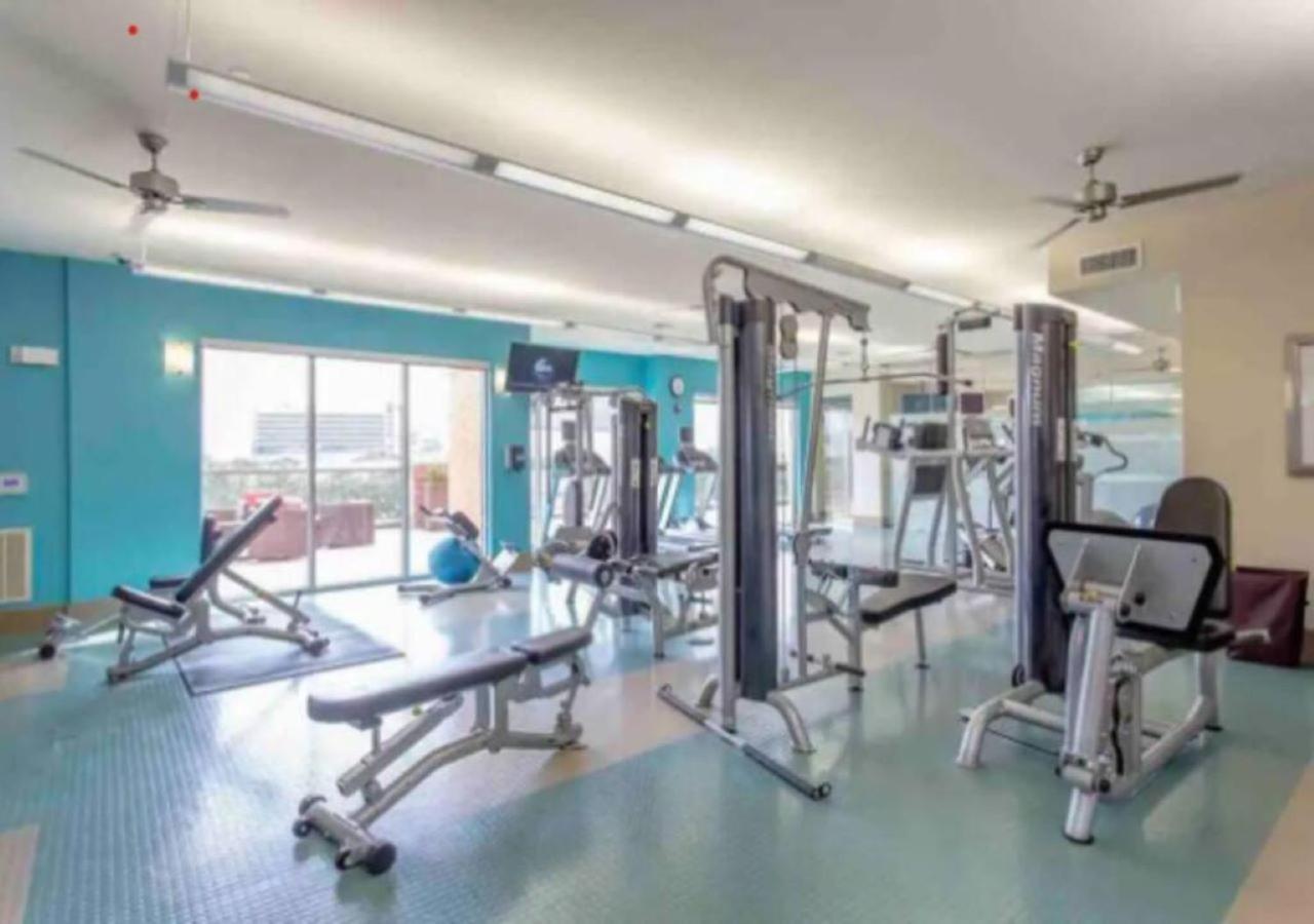 יוסטון Inviting 2Br - Gym, Pool, Biz Center & Free Parking! Walk 2 Nrg Stadium! Near Med Ctr, Galleria, & Rice Village מראה חיצוני תמונה