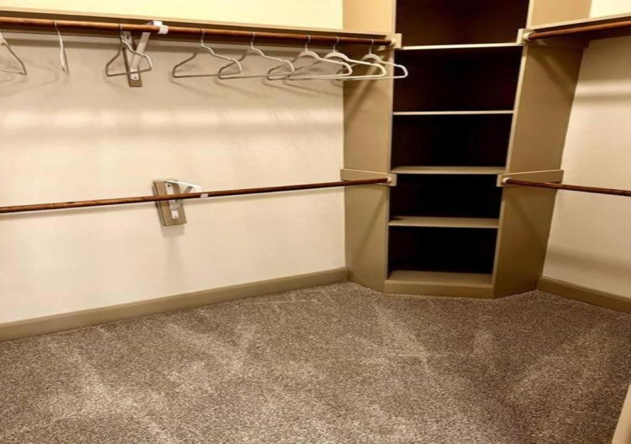 יוסטון Inviting 2Br - Gym, Pool, Biz Center & Free Parking! Walk 2 Nrg Stadium! Near Med Ctr, Galleria, & Rice Village מראה חיצוני תמונה