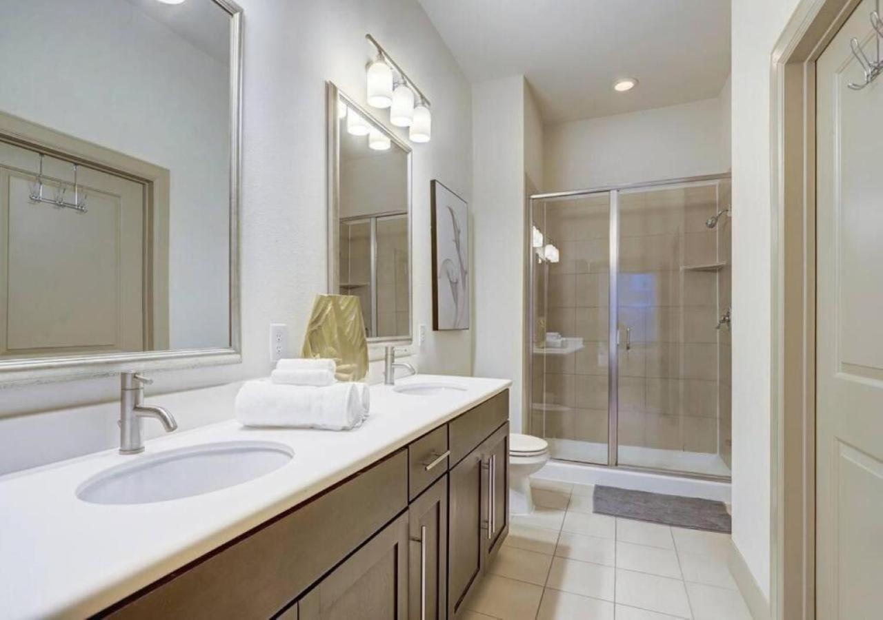 יוסטון Inviting 2Br - Gym, Pool, Biz Center & Free Parking! Walk 2 Nrg Stadium! Near Med Ctr, Galleria, & Rice Village מראה חיצוני תמונה