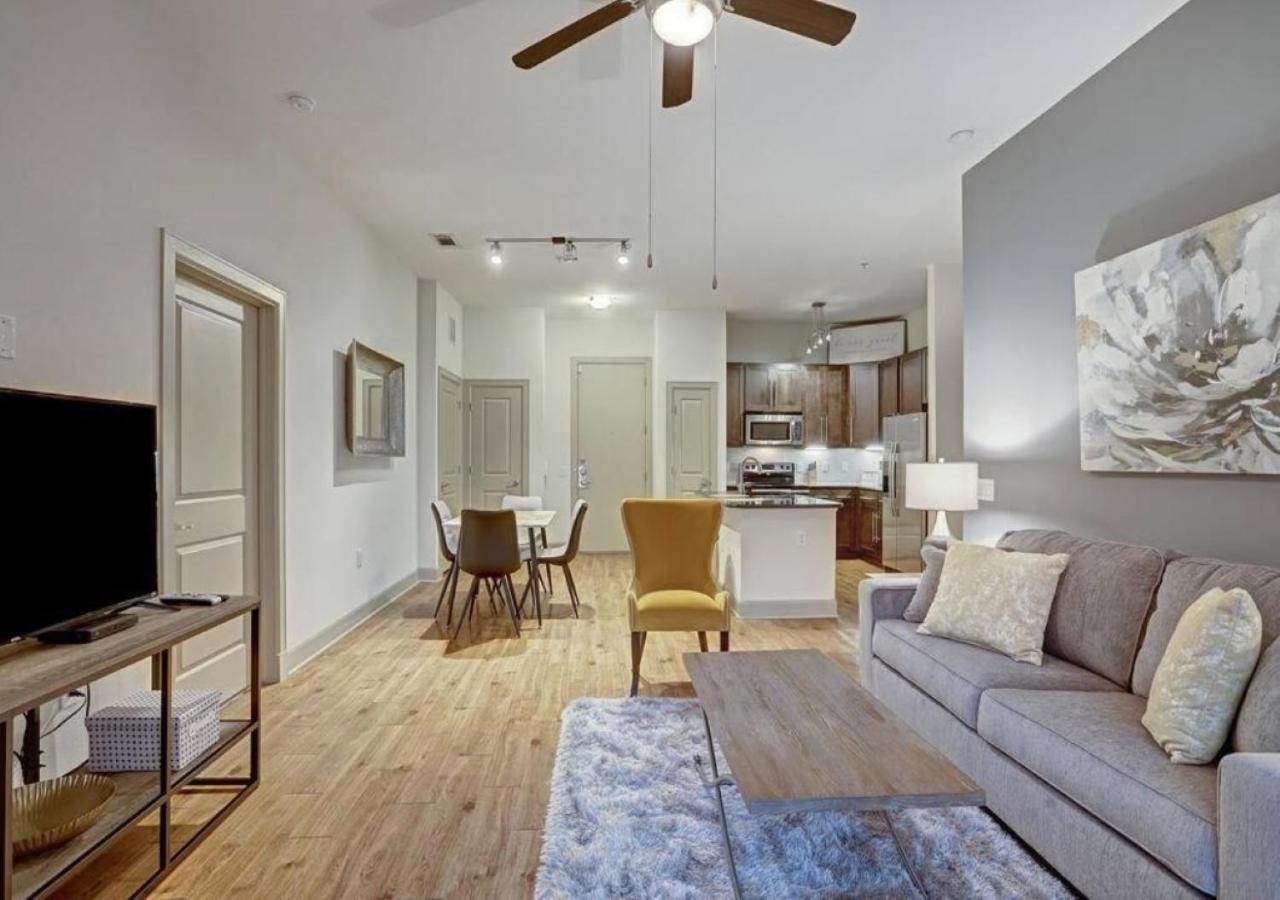 יוסטון Inviting 2Br - Gym, Pool, Biz Center & Free Parking! Walk 2 Nrg Stadium! Near Med Ctr, Galleria, & Rice Village מראה חיצוני תמונה